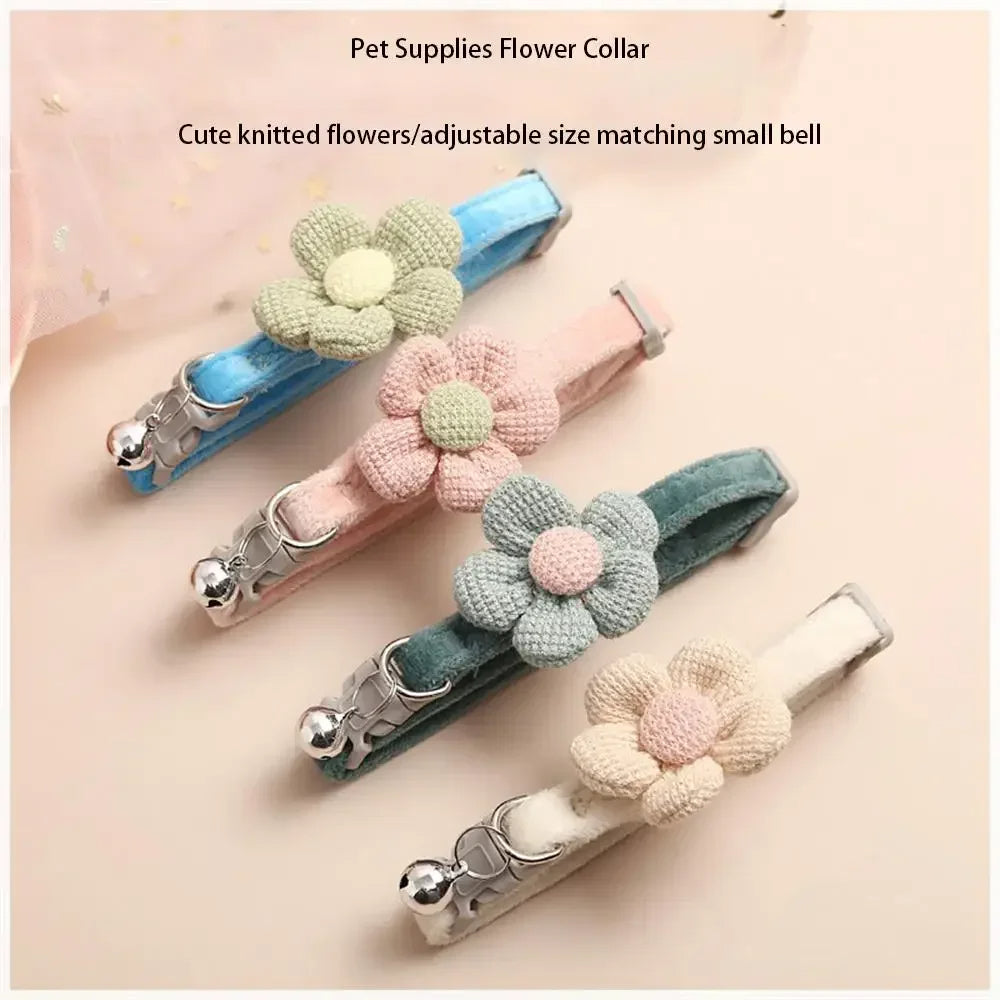 Adjustable Flower Pet Collar - Lightweight & Stylish for Cats and Small Dogs